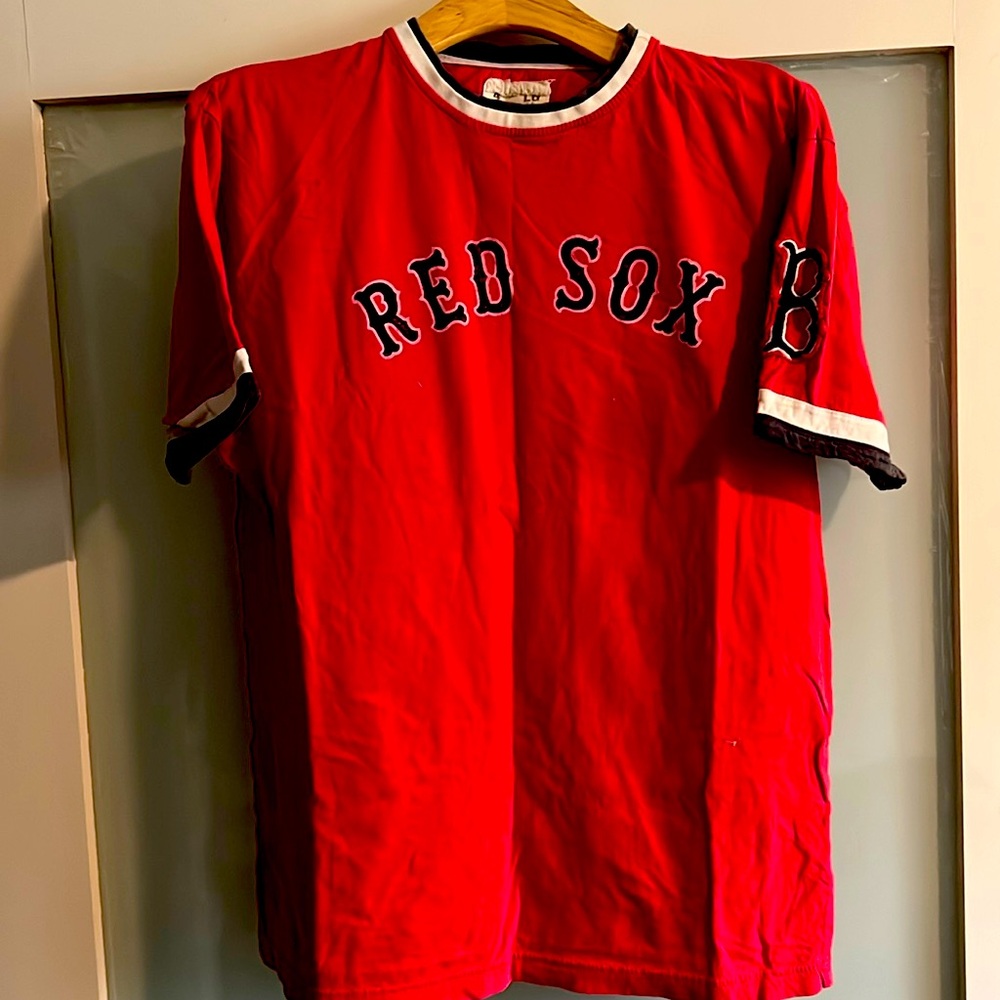 VINTAGE LIMITED EDITION: Boston Red Sox Shirt